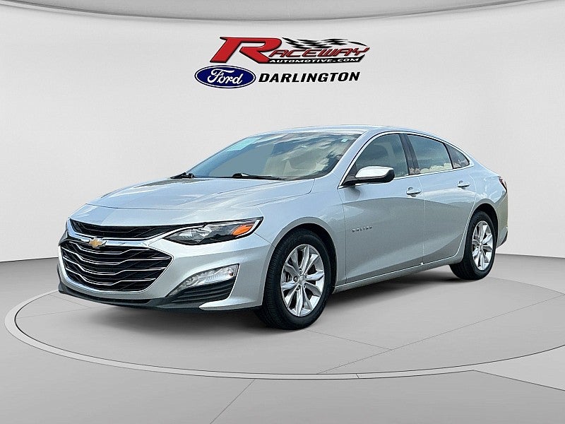 2022 Chevrolet Malibu LT w/1LT in Gray — front three-quarter view